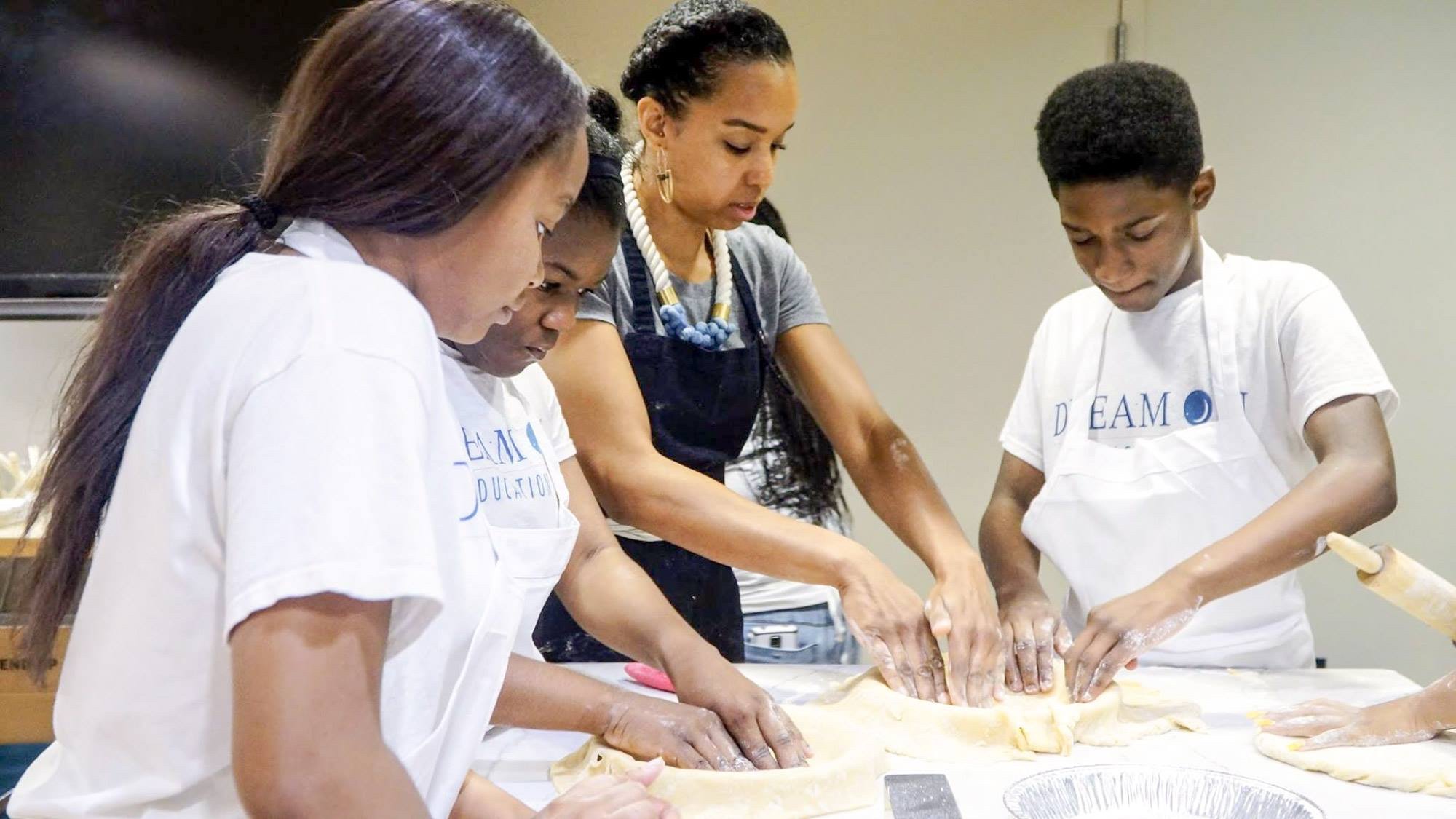 The for-profit side of Justice of the Pies supports programs like I Knead Love, a culinary workshop for elementary school students from lower income communities. (Justice of the Pies / Facebook) 