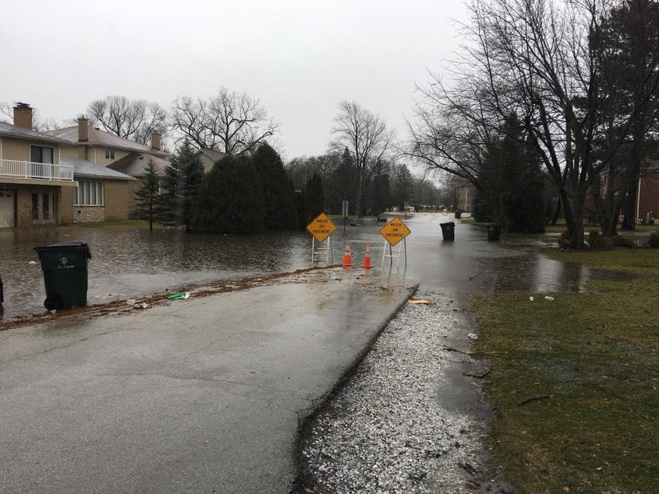 Flooding in suburban Glenview on Feb. 20. (Chicagoland Flood Forum / Facebook)