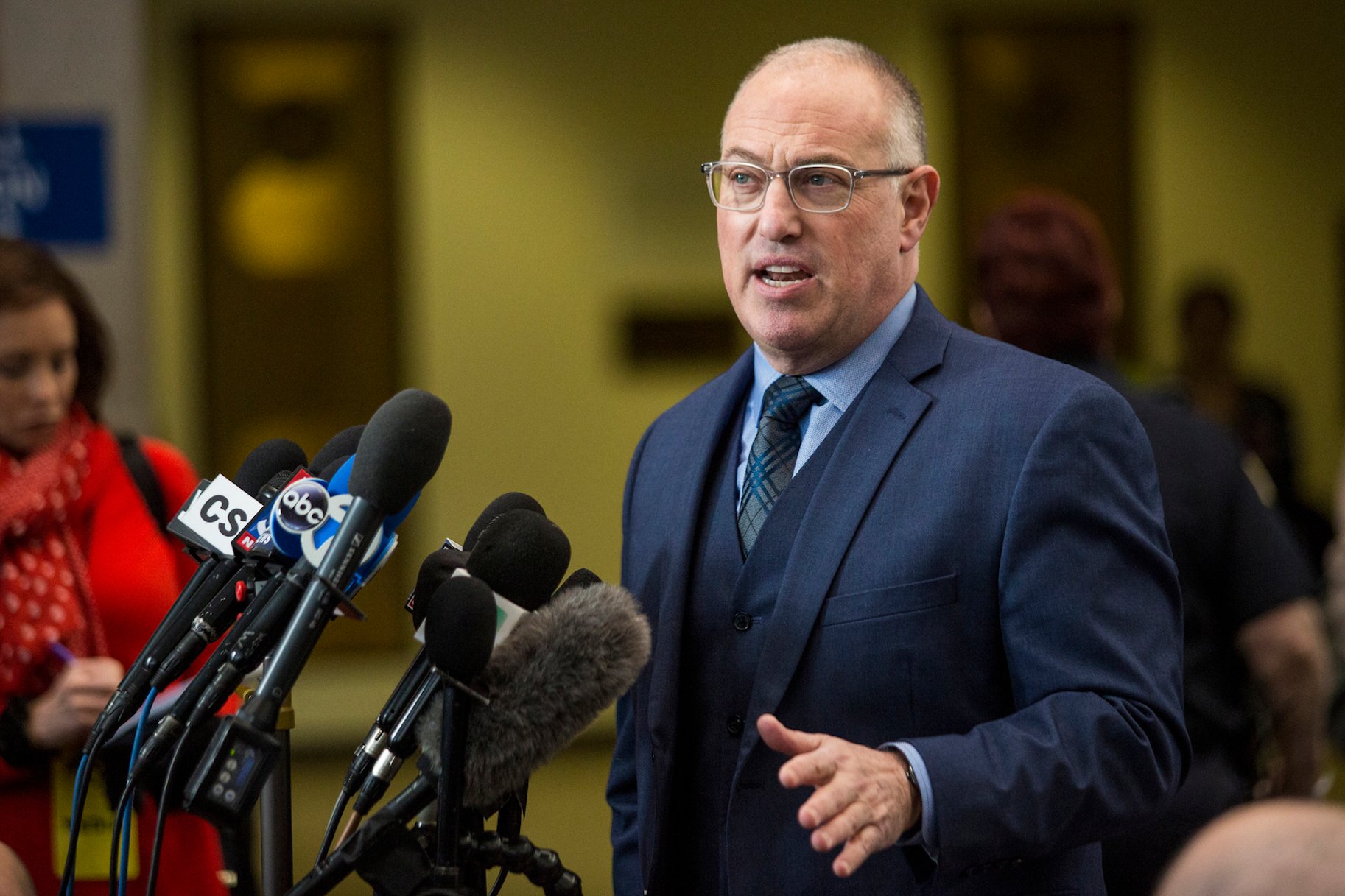 R. Kelly's defense attorney, Steve Greenberg, speaks to reporters at the Leighton Criminal Courthouse after the R&B singer entered a not guilty plea to all 10 counts of aggravated criminal sexual abuse, Monday morning, Feb. 25, 2019. (Ashlee Rezin/Chicago Sun-Times via AP)