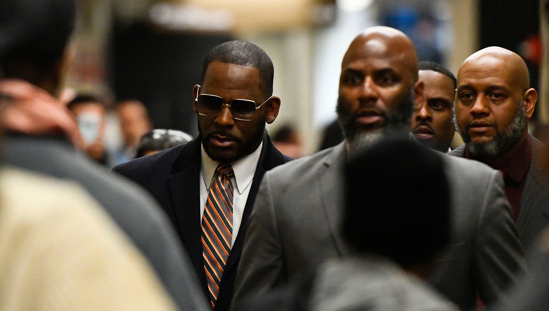 Musician R. Kelly arrives at the Daley Center for a hearing in his child support case on Wednesday, May 8, 2019. (AP Photo / Matt Marton)