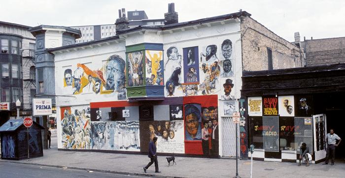 Robert Abbott Sengstacke, 'Wall of Respect,' 1967. (Robert Abbott Sengstacke / Getty Images)