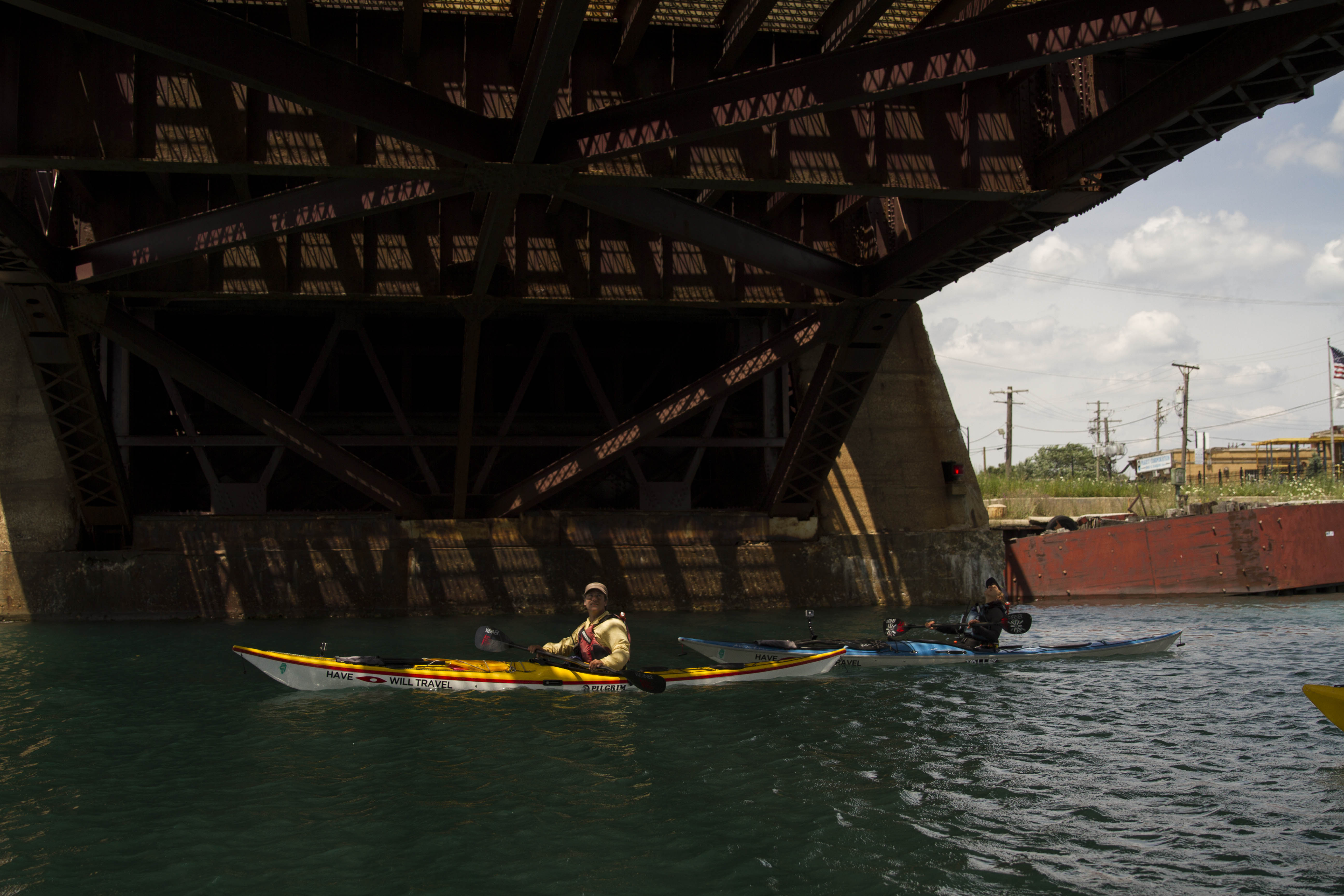 Paddling under a bridge made famous by the Blues Brothers. (Luke Brodarick / Chicago Tonight)