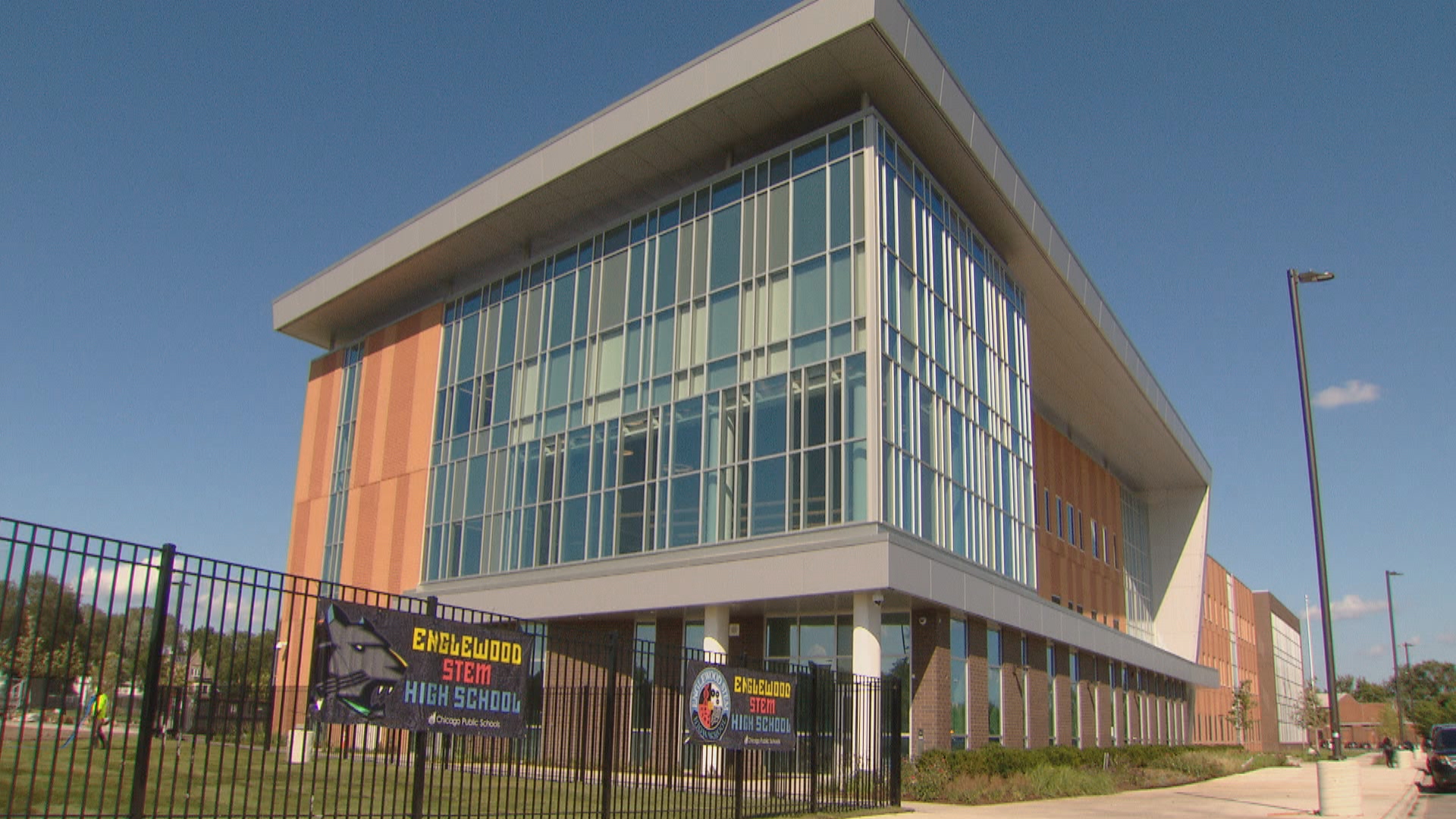 The new Englewood STEM High School welcomes its inaugural class of students for the 2019-20 school year. (WTTW News)