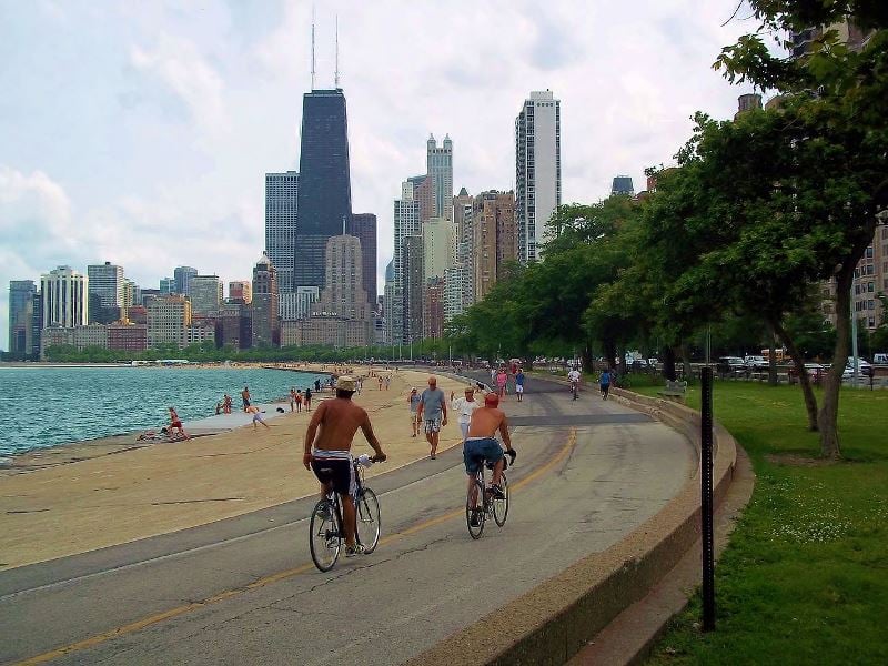 File:Northerly Island Beach - Chicago, Illinois.JPG - Wikipedia