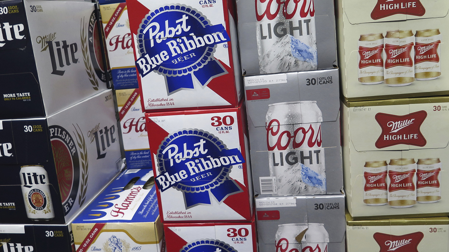 MillerCoors Sues Patriots, Claiming Team Reneged on Beer Deal