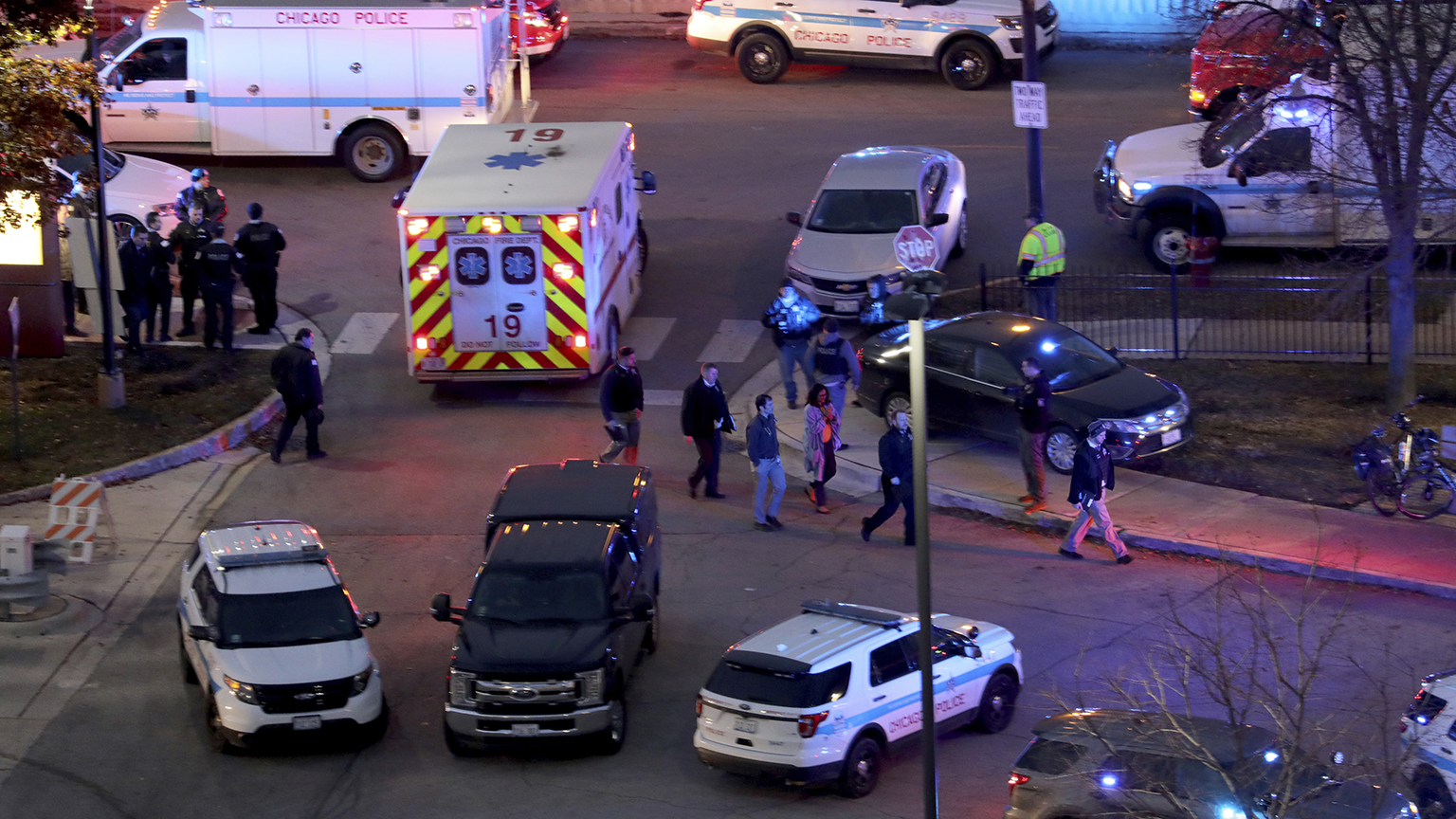 Chicago Police Officer Among 4 Killed In Mercy Hospital Shooting