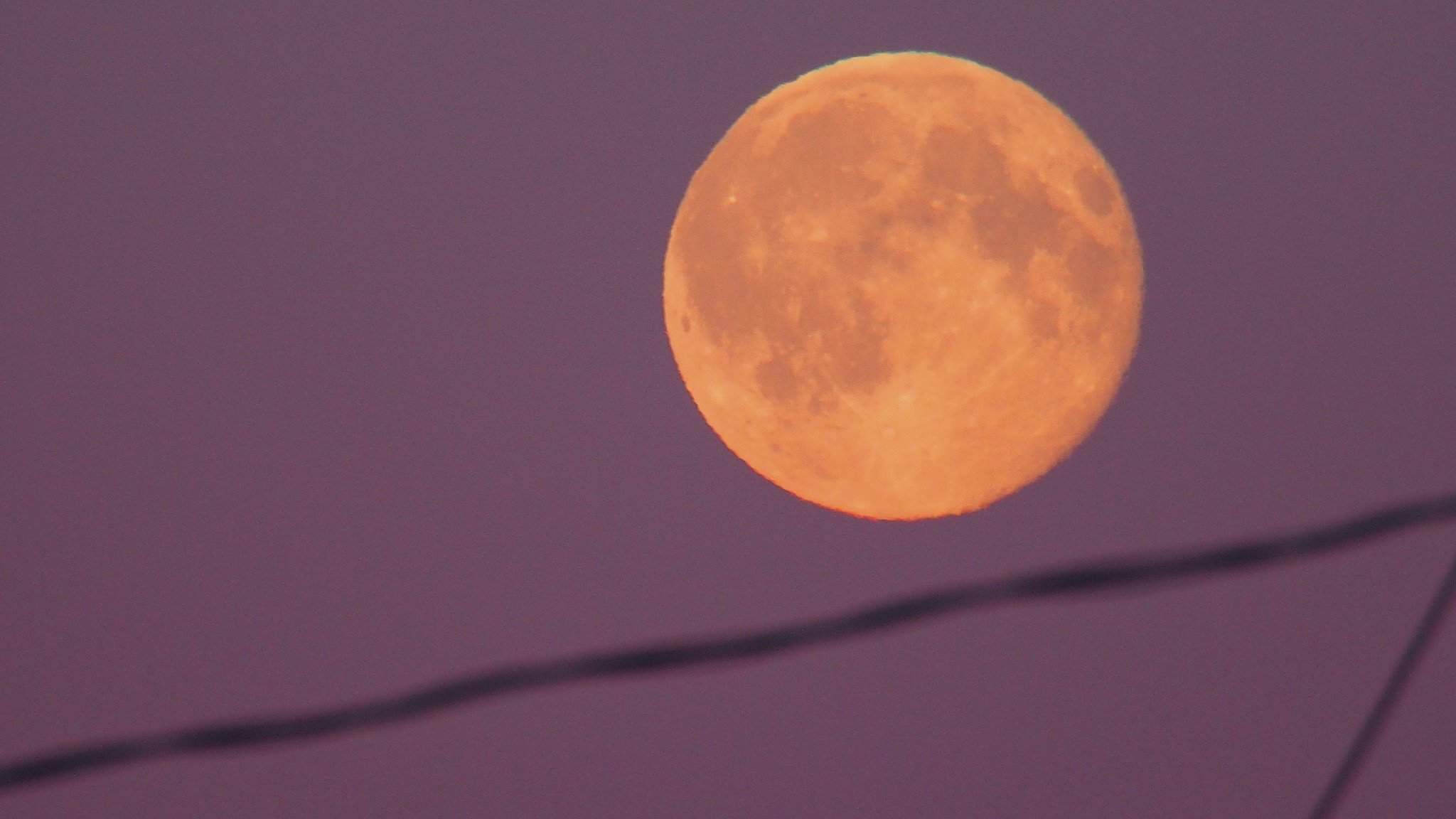 Tonight's 'Super Pink Moon' is Going to be The Year's Best