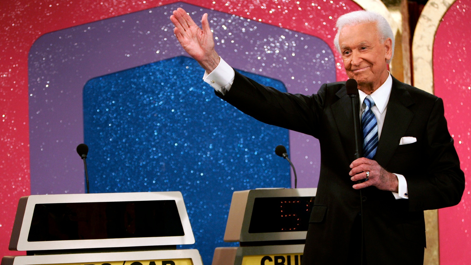 Bob Barker, Longtime The Price is Right Host, Dead at 99 Chicago News WTTW