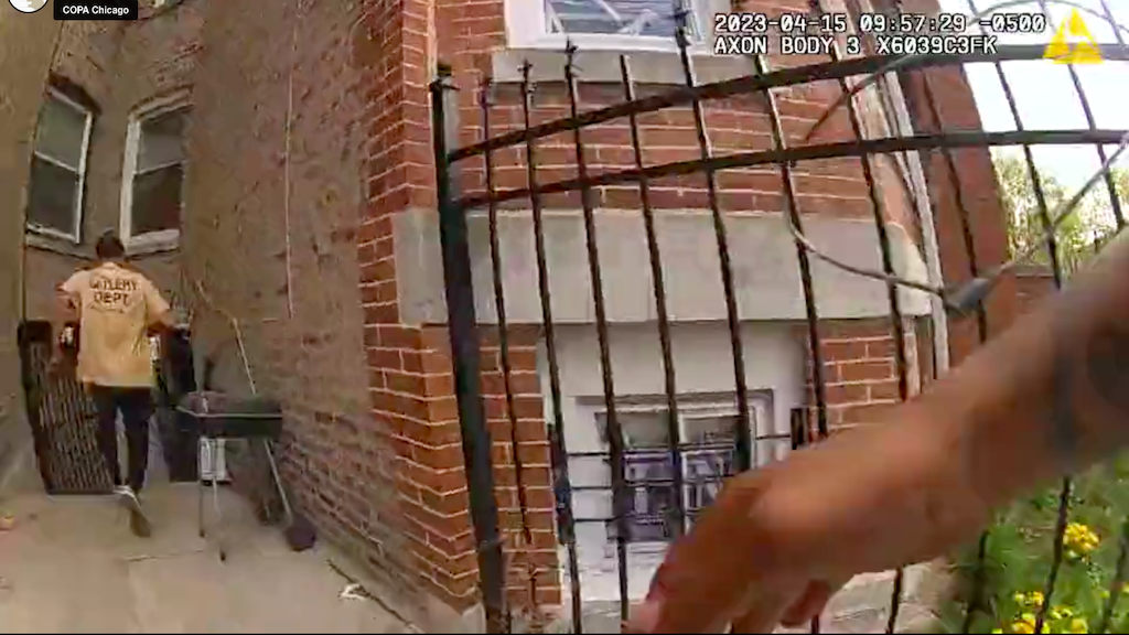 COPA Releases Graphic Body Camera Video of Chicago Police Officer Fatally  Shooting Reginald Clay Jr. Last Month | Chicago News | WTTW