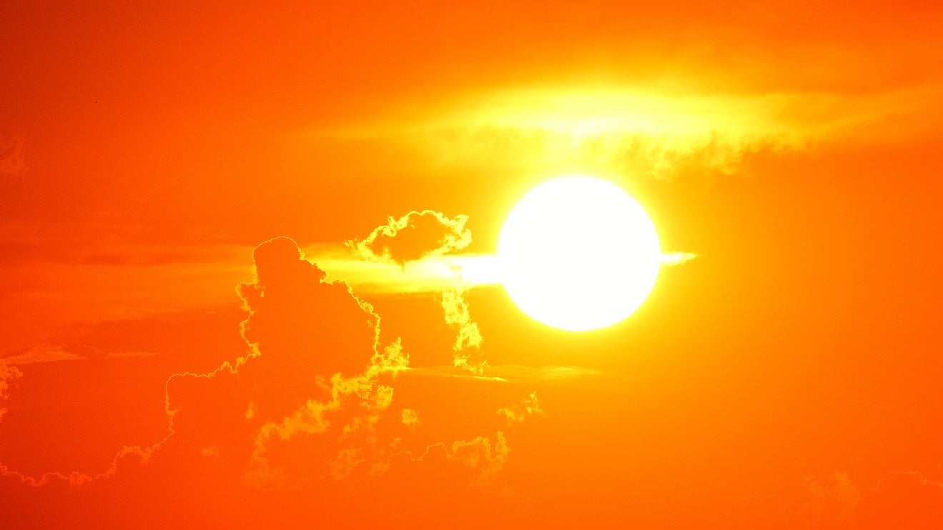 Chicago Under Extreme Heat Warning as Dangerous Temps Could Feel Like 105 Degrees