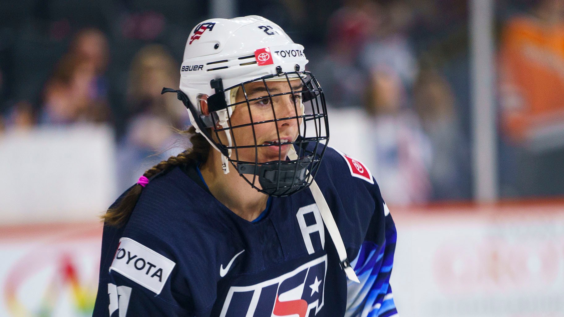 US Womens Olympic Hockey Team Once Again Led by Hilary Knight, Who Grew Up in Lake Forest Chicago News WTTW