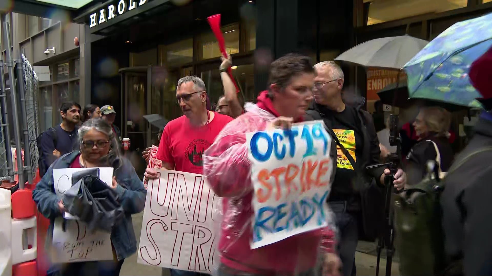 City Colleges, Faculty and Professional Staff Reach Tentative Contract Hours Before Strike Set to Begin