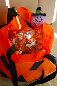 Where to Go Trick-or-Treating This Halloween - Chicago Parent