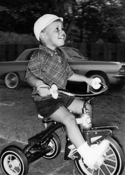 Obama as a toddler; image credit: Obama for America