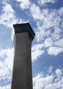 I.M. Pei air control tower (@mollypg/Twitter)