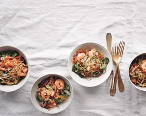 Stir-fried Sweet Potato Noodles with Prawns and Vegetables (Dr. Andrew Weil)