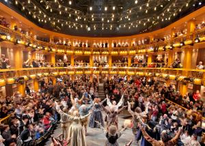 Actors receive a standing ovation in Chicago Shakespeare Theater's production Elizabeth Rex, which was staged by Artistic Director Barbara Gaines in CST's Courtyard Theater November 29, 2011–January 22, 2012. ©2012 James Steinkamp, Steinkamp Photography.