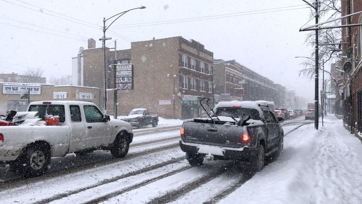 Snow totals will matter less than the timing of Wednesday’s forecast storm, set to hit during the evening commute, forecasters said. (Patty Wetli / WTTW News)