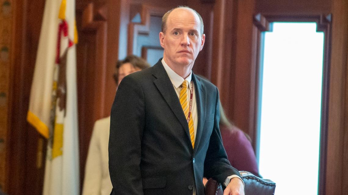 Sen. Bill Cunningham, D-Chicago, is pictured on the floor of the Illinois Senate on May 21, 2025. (Jerry Nowicki / Capitol News Illinois) 