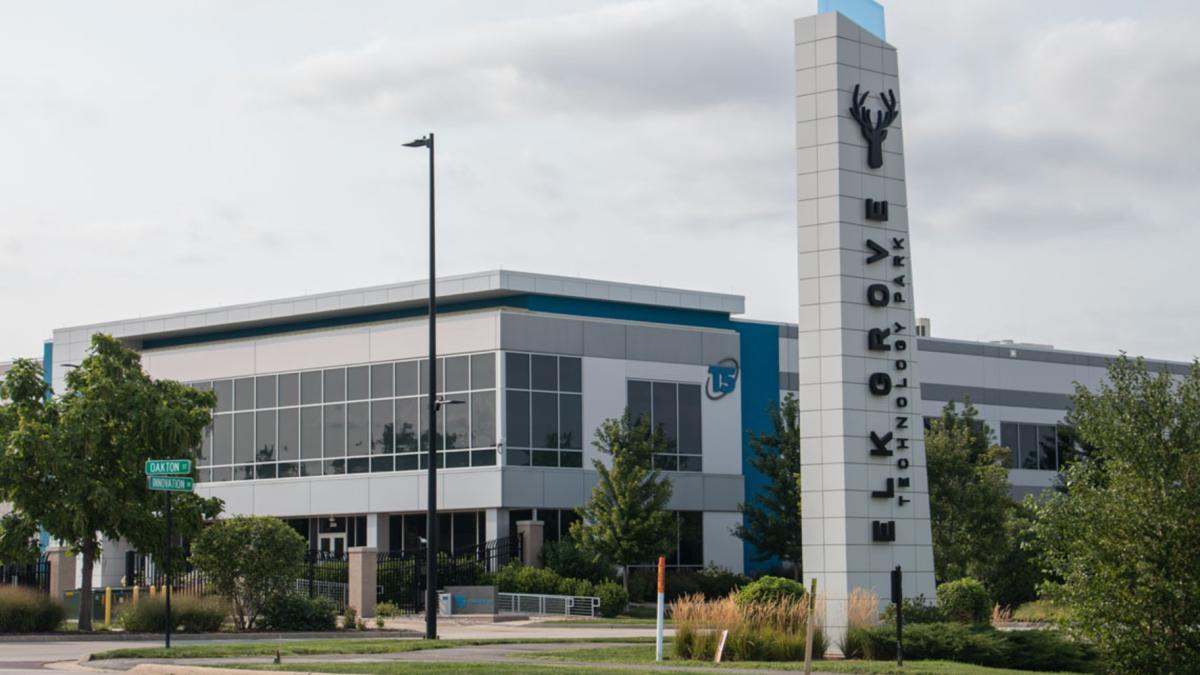 The T5@Chicago II hyperscale data center sits at 200 Innovation Drive in Elk Grove Village, nicknamed the “data center capital of the Midwest” for its high per-capita concentration of data centers. (Maggie Dougherty / Capitol News Illinois)