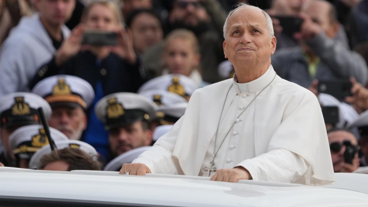 Pope Leo XIV arrives for his weekly general audience in St. Peter's Square at The Vatican, Wednesday, Oct. 28, 2026. (AP Photo / Gregorio Borgia)
