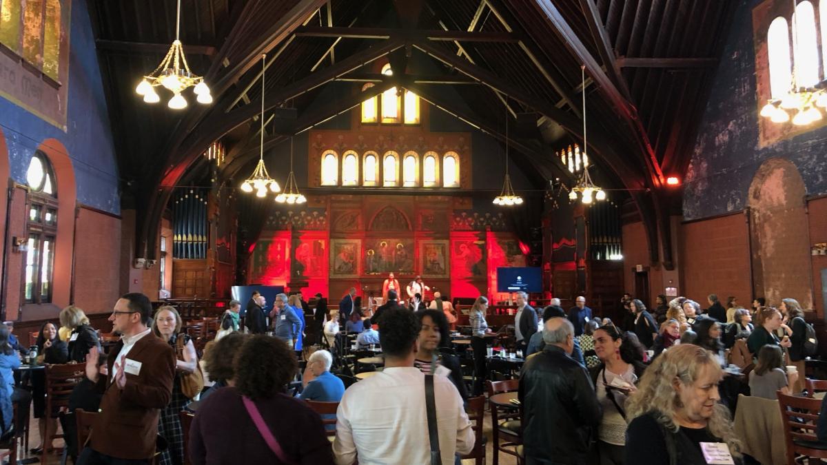 Members of the Chicago arts community gather at a  Gaylord and Dorothy Donnelley Foundation event on May 13, 2025. (Marc Vitali / WTTW News) 