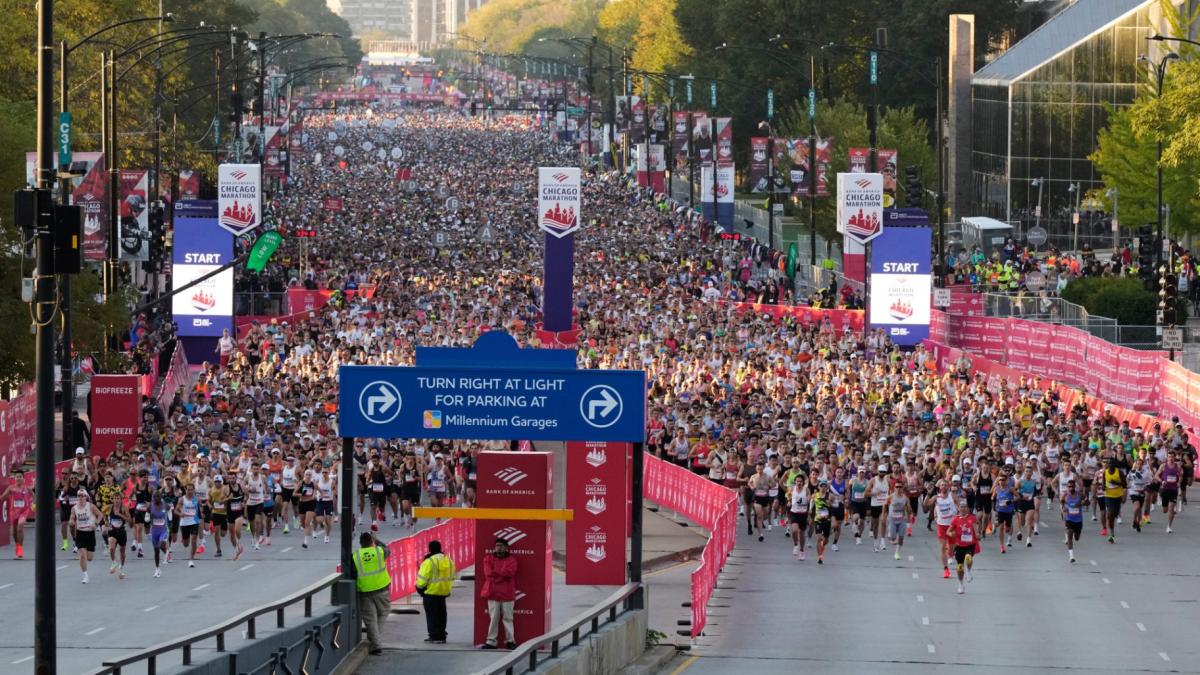 Runners participate in the Chicago Marathon, Sunday, Oct. 12, 2025. (AP Photo / Nam Y. Huh)