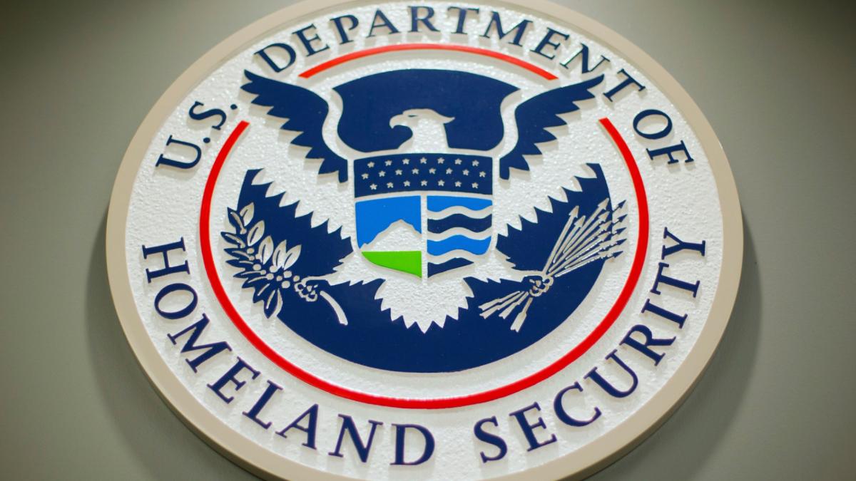 The Department of Homeland Security logo during a news conference in Washington, Feb. 25, 2015. (AP Photo / Pablo Martinez Monsivais, File)