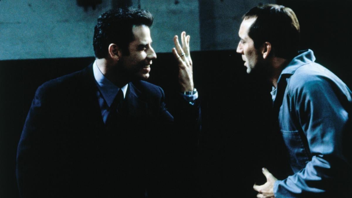 John Travolta and Nicolas Cage in 'FACE/OFF' (Paramount Pictures)