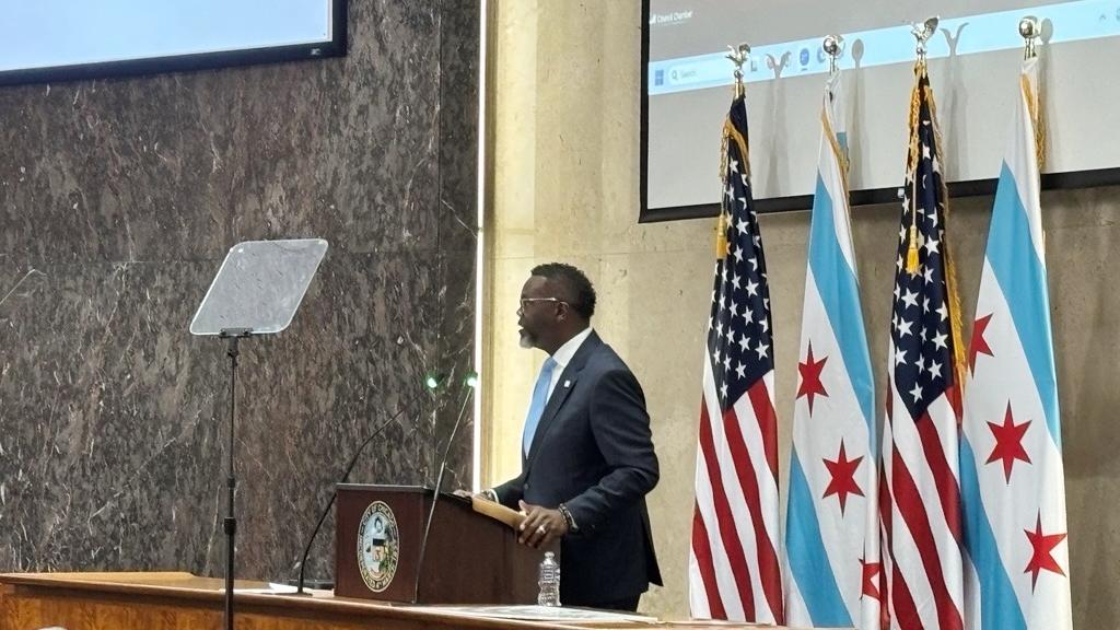 Chicago Mayor Brandon Johnson delivers his budget address on Oct. 21, 2026. (Heather Cherone / WTTW News)