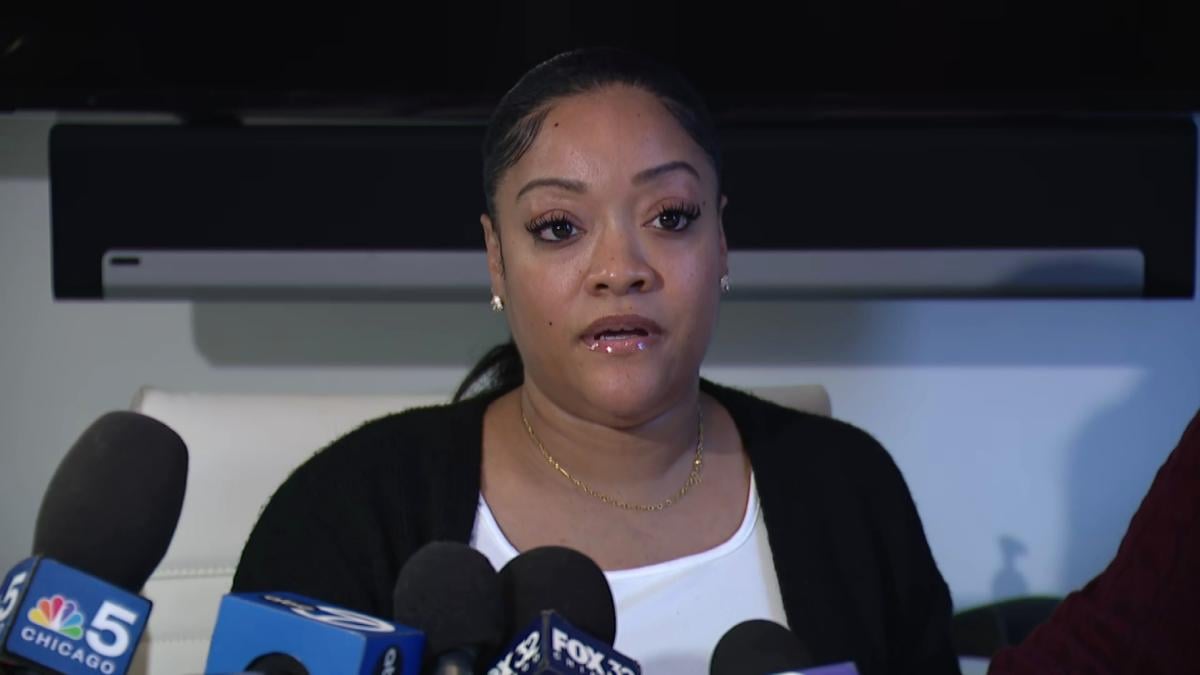 Mercedes Wells speaks at a news conference on Nov. 18, 2025. (WTTW News)
