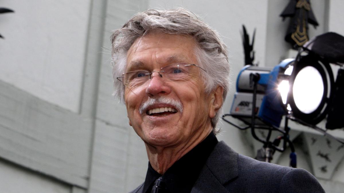 FILE - Tom Skerritt appears at a hand and footprints ceremony honoring producer Jerry Bruckheimer at Grauman's Chinese Theatre in Los Angeles on May 17, 2010. (AP Photo / Reed Saxon, File)