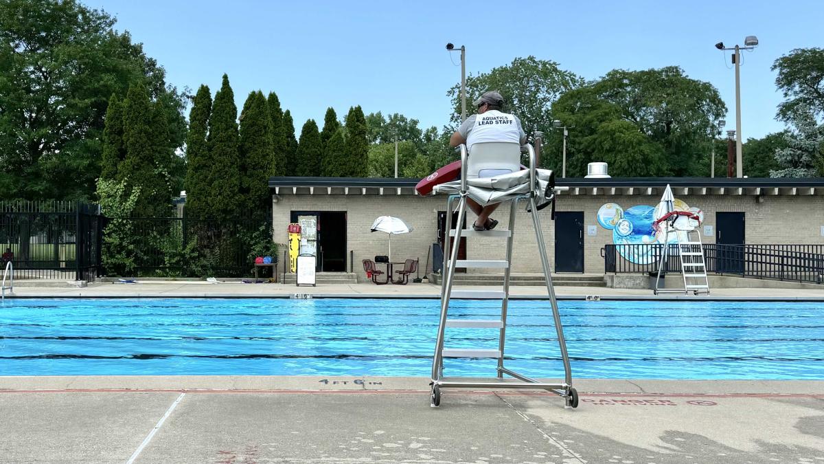 The Chicago Park District’s outdoor pools will open June 19. (Patty Wetli / WTTW News)