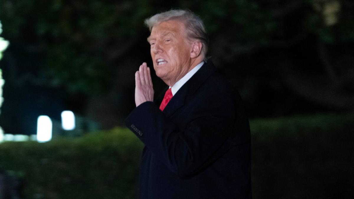 President Donald Trump arrives on the South Lawn of the White House, in Washington, Monday, Feb. 10, 2025. (AP Photo / Jose Luis Magana)