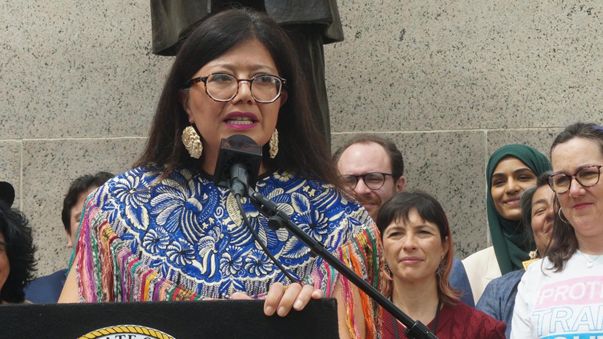 State Sen. Karina Villa, the chief Senate sponsor of the Safe Schools for All Act, speaks at a Latino Unity rally outside the Statehouse on May 7, 2025. (Peter Hancock / Capitol News Illinois)