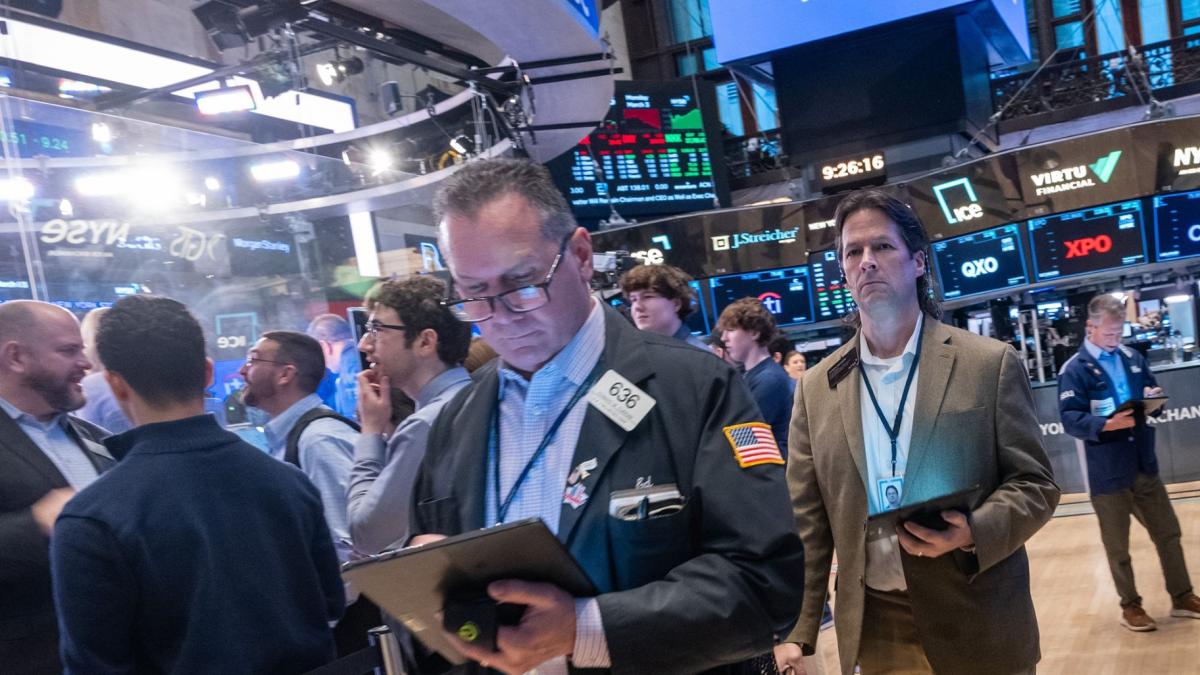 The Dow tumbled March 3, 2025, after President Donald Trump confirmed tariffs on Canada and Mexico. (Spencer Platt / Getty Images via CNN Newsource)