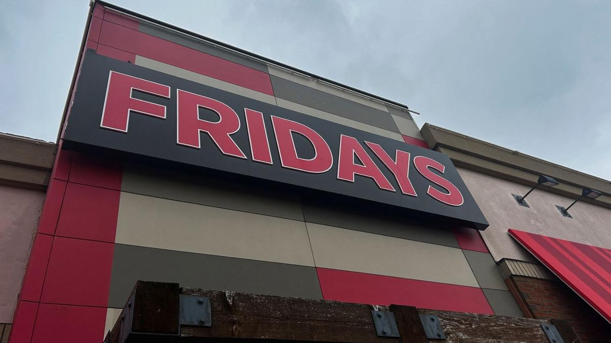 A TGI Fridays location in Everett, Massachusetts, which remains open. (Nate Raymond / Reuters via CNN Newsource)