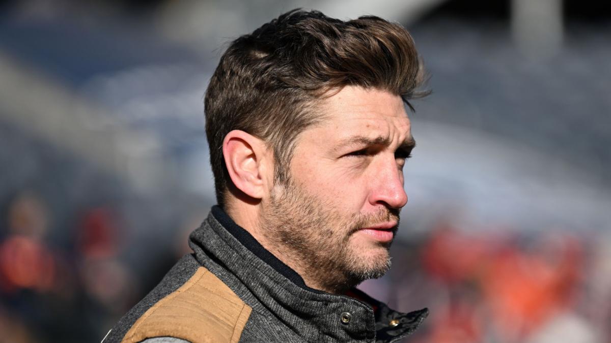Former NFL quarterback Jay Cutler watches a Chicago Bears game in 2022. (Quinn Harris / Getty Images via CNN Newsource)