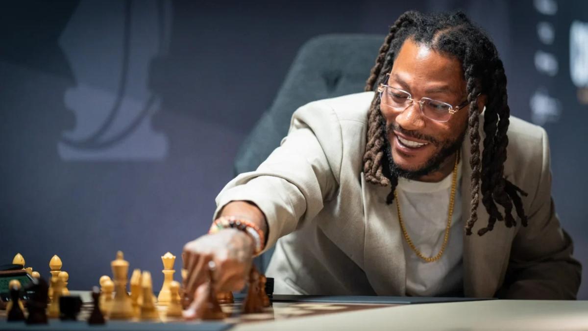 Former basketball star Derrick Rose takes part in a Freestyle Chess tournament in July. (Lennart Ootes / Freestyle Chess via CNN Newsource)