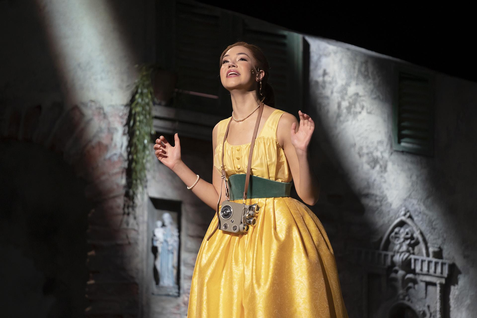 Solea Pfeiffer in “The Light in the Piazza" at Lyric Opera House. (Photo by Liz Lauren)