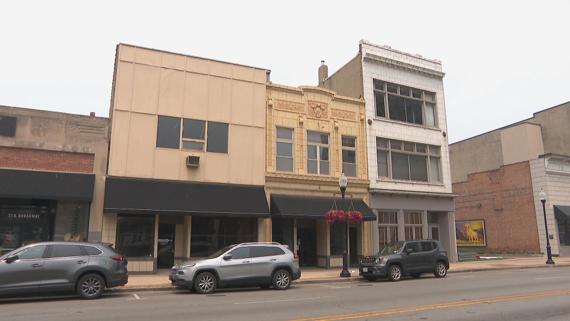 A company is pitching to turn to redevelop buildings at 13 and 15-17 S. Broadway in Aurora. (WTTW News)