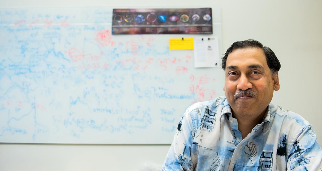 Vikram Dwarkadas, research associate professor in UChicago's Department of Astronomy and Astrophysics (Jean Lachat / University of Chicago)