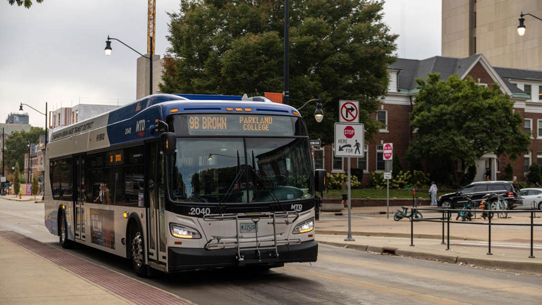 A Champaign-Urbana Mass Transit District bus is pictured on Oct. 23, 2024. (Andrew Adams / Capitol News Illinois)