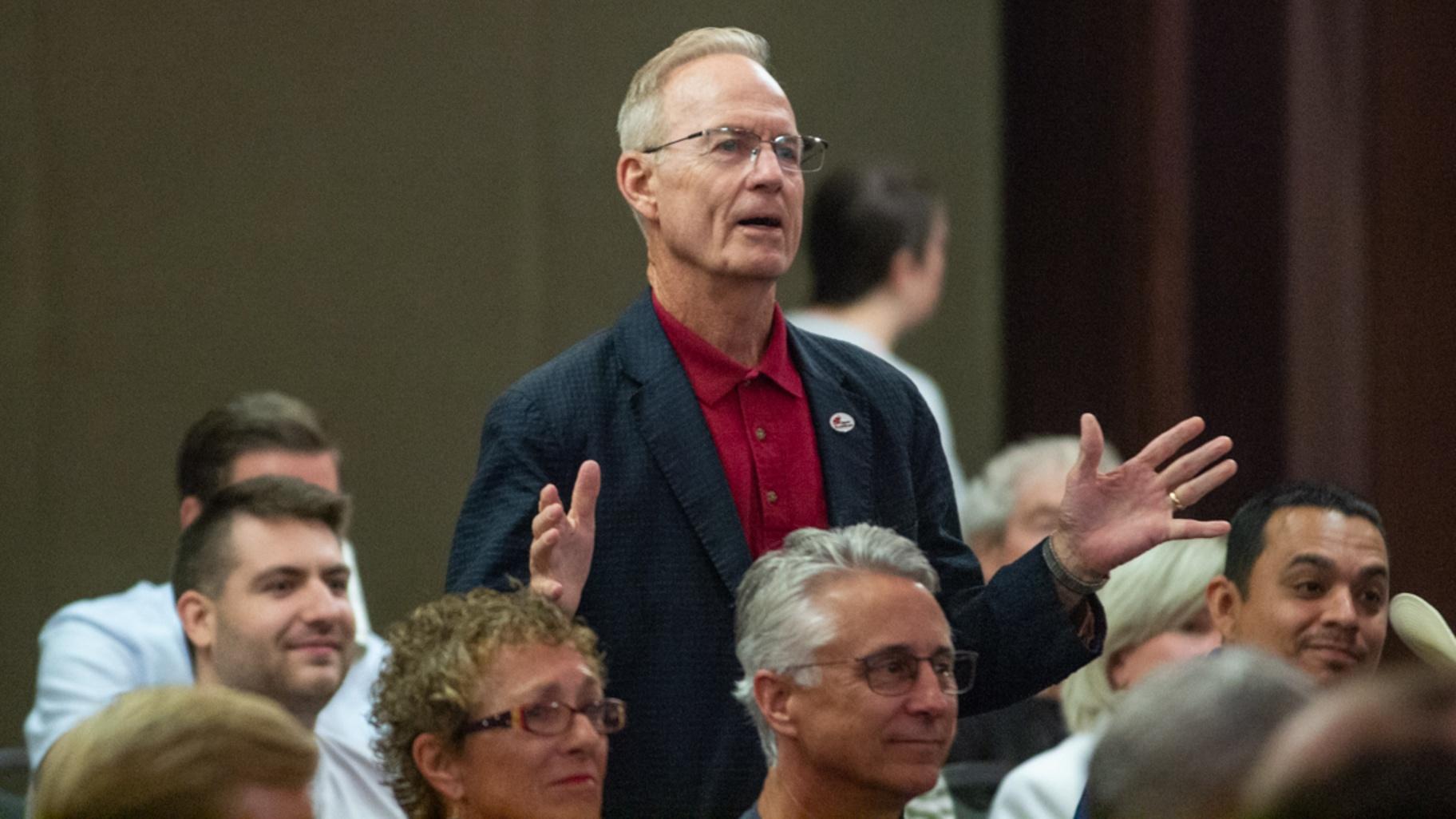 Former Illinois Republican Party Chair Don Tracy tells a crowd of Republicans in Springfield that he will run for U.S. Senate in 2026. (Jerry Nowicki / Capitol News Illinois) 