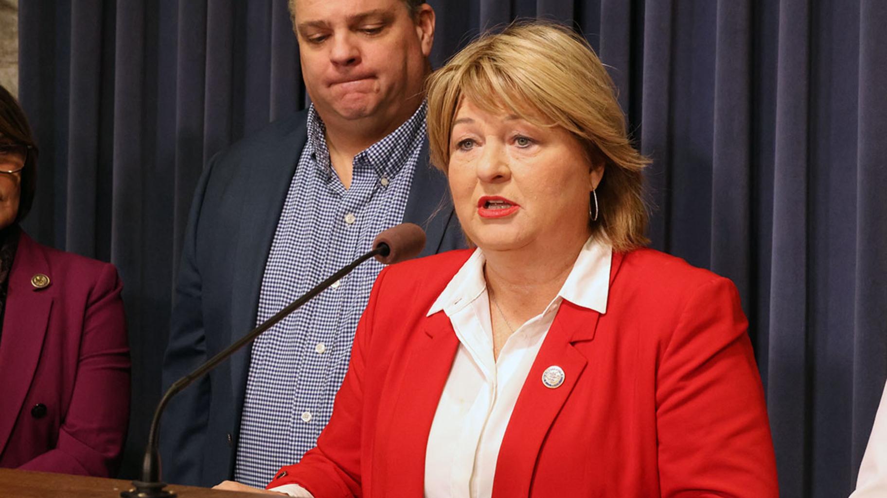State Sen. Terri Bryant, R-Murphysboro, with state Sen. Chapin Rose, R-Mahomet, speaks on her support for data centers supplying their own energy generators. (Gabriel Matias Castilho / Medill Illinois News Bureau)
