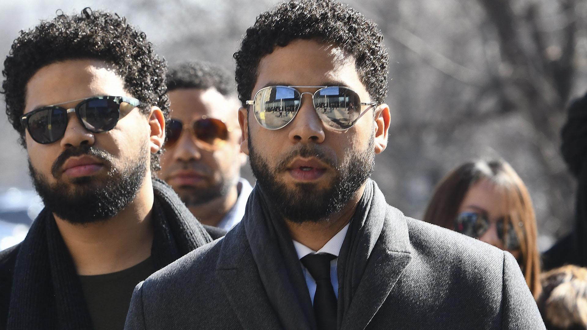 “Empire” actor Jussie Smollett, center, arrives at Leighton Criminal Court Building for a hearing to discuss whether cameras will be allowed in the courtroom during his disorderly conduct case on Tuesday, March 12, 2019, in Chicago. (AP Photo / Matt Marton)
