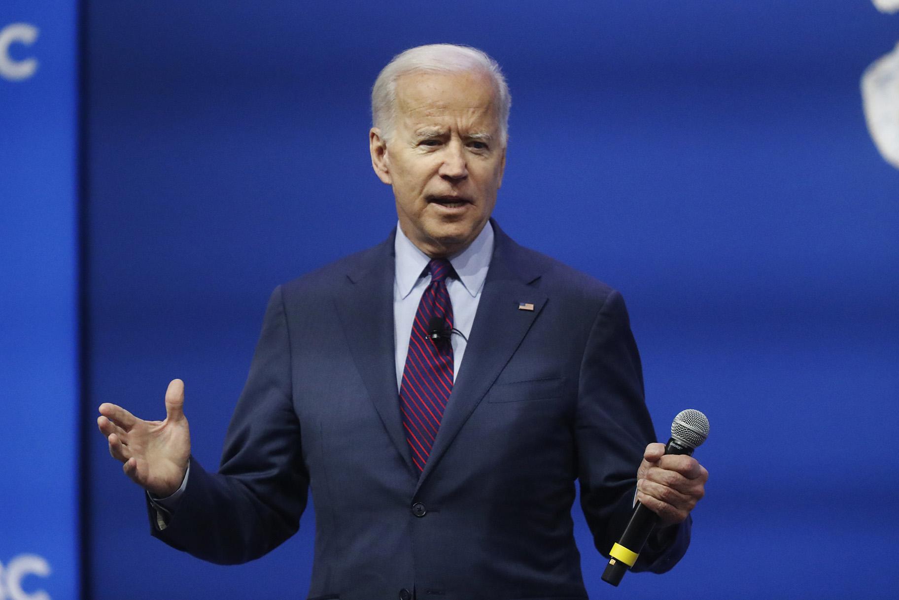 Democratic presidential candidate former Vice President Joe Biden, one of seven scheduled Democratic candidates participating in a public education forum, makes opening remarks, Saturday, Dec. 14, 2019, in Pittsburgh (AP Photo / Keith Srakocic)