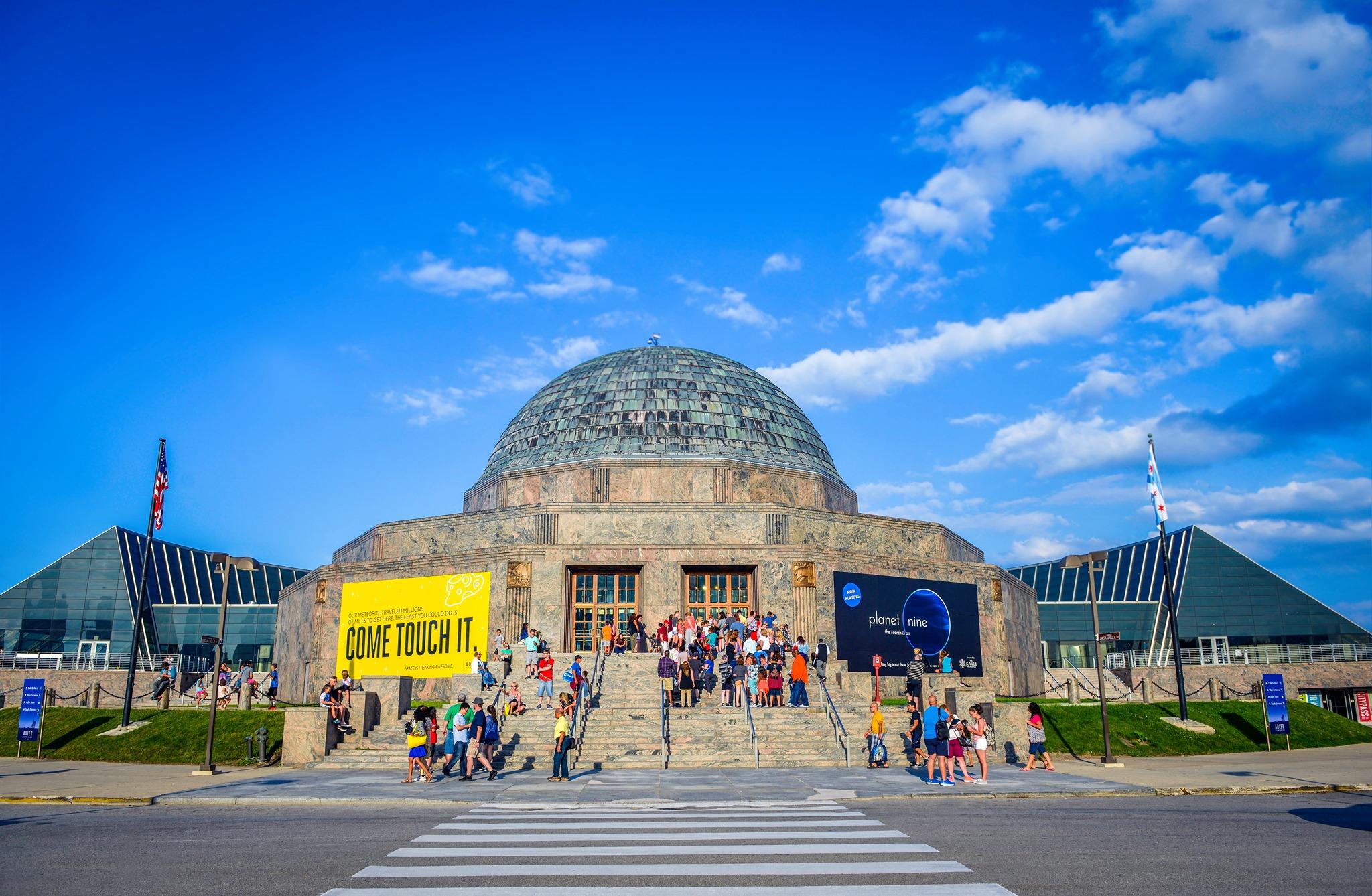 (Adler Planetarium / Facebook)