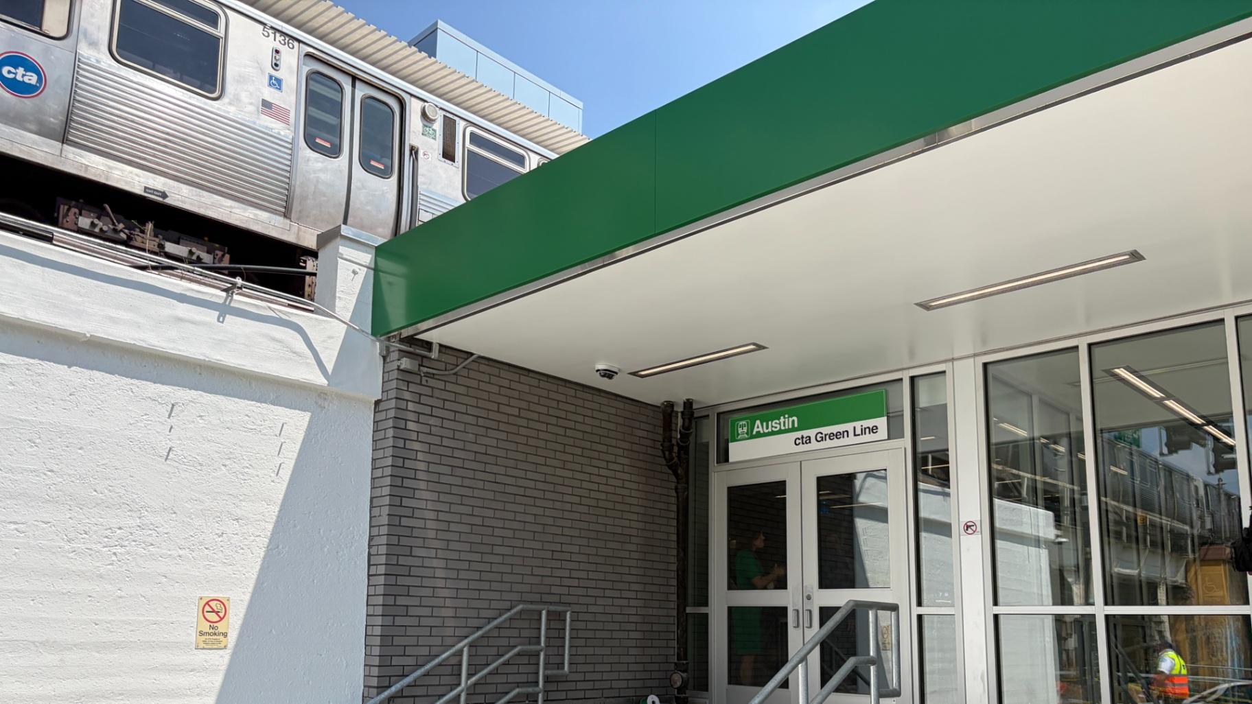 Upgrades to the CTA Austin Green Line station include a new elevator and escalator, reconstructed stairs, a new ramp, an extended platform and a monitor that displays real-time elevator status information. (Eunice Alpasan / WTTW News)