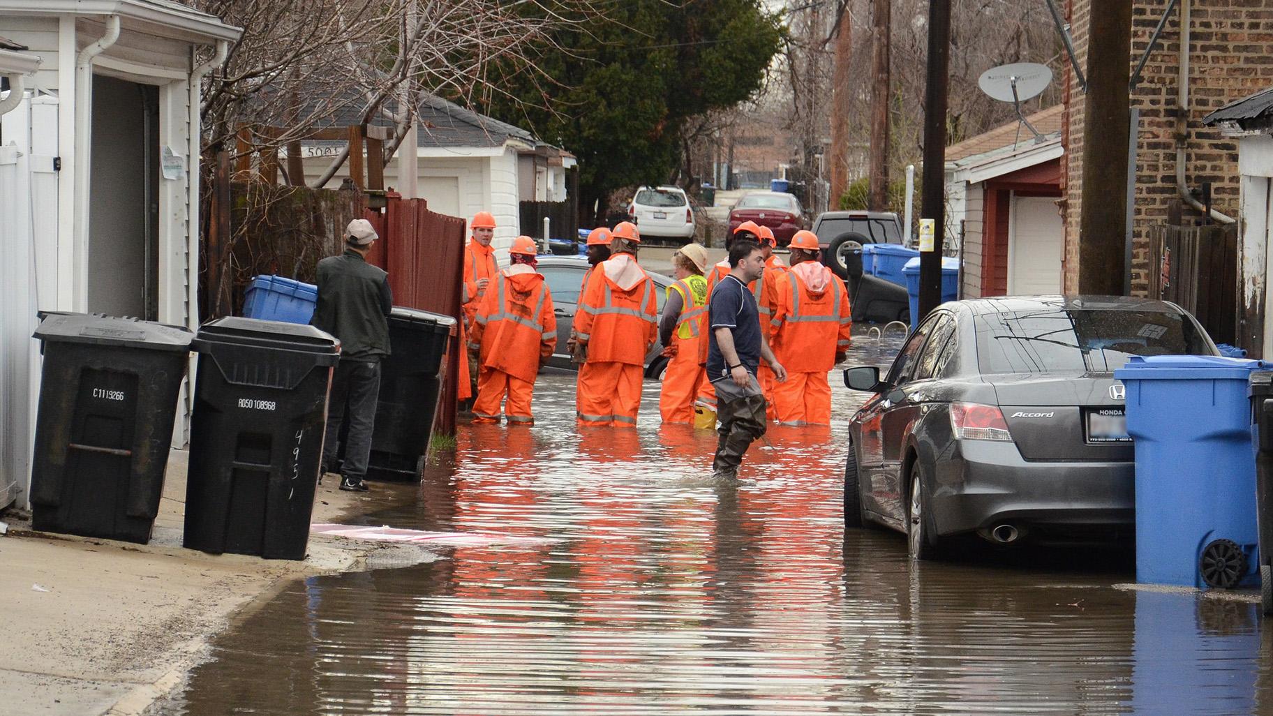 Flooding in Chicago’s Albany Park neighborhood on April 18, 2013. (Center for Neighborhood Technology / Flickr)